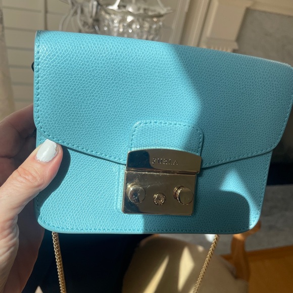 Furla Metropolis small turquoise crossbody bag- nwt - Picture 13 of 13